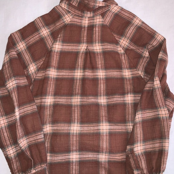 SOLD AE Plaid Button Up Shirt - Picture 6 of 7